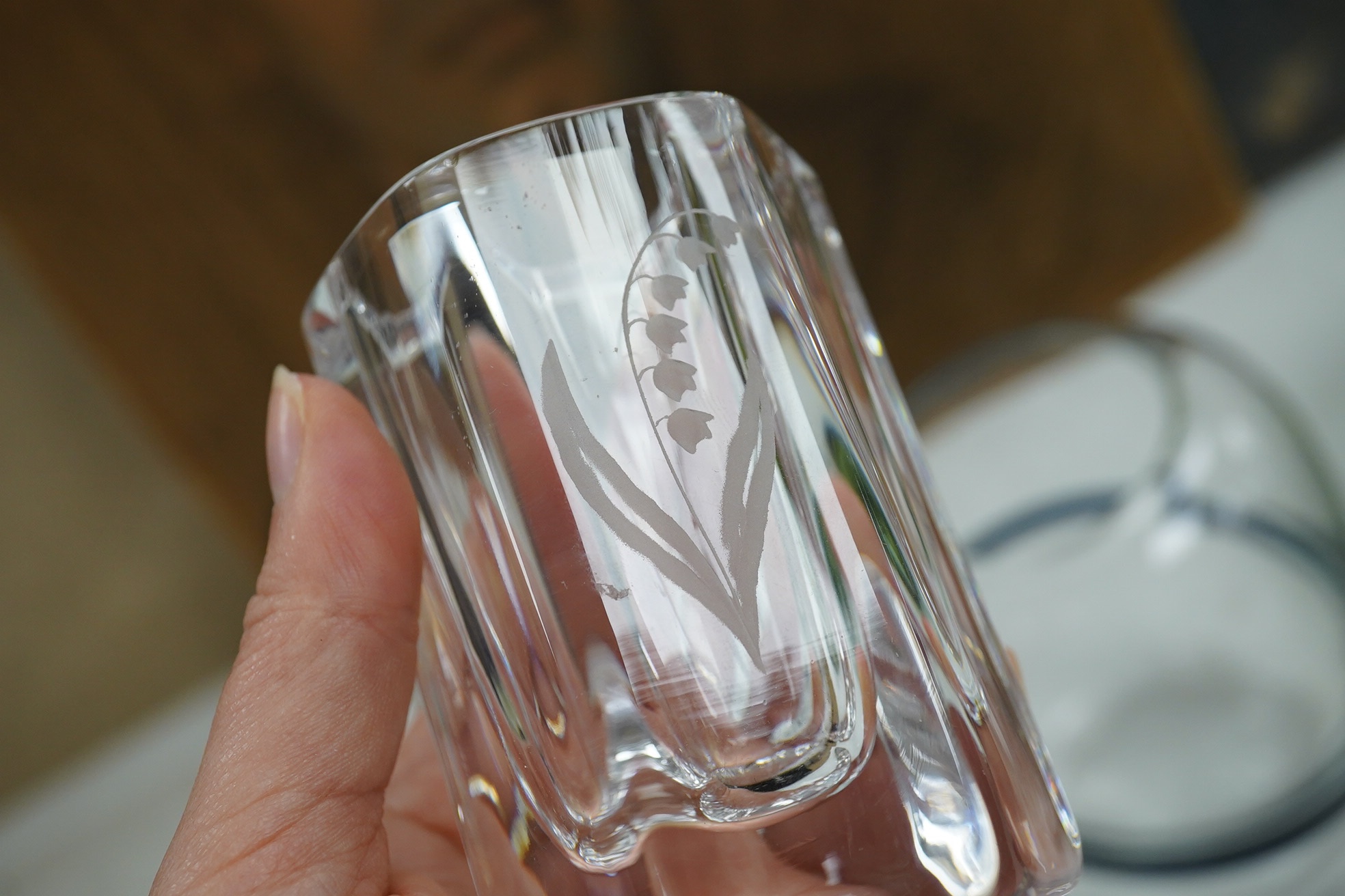 A Timo Sarpaneva streaked glass vase and five others including Orrefors, tallest 16cm high. (6). Condition - good